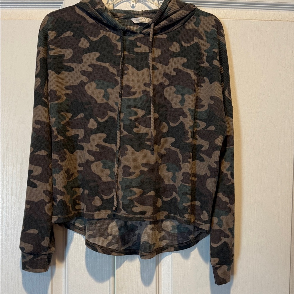 Ladies Camouflage Hooded long sleeve Waffle Top